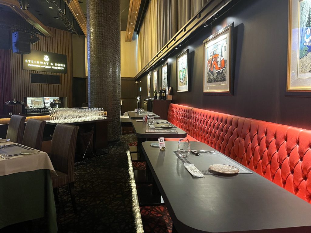 B65A2E16-00B4-4D62-B3C6-DDC585769083!