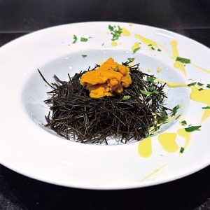 俺のフレンチイタリアン青山_うにとイカ墨のフリットパスタ